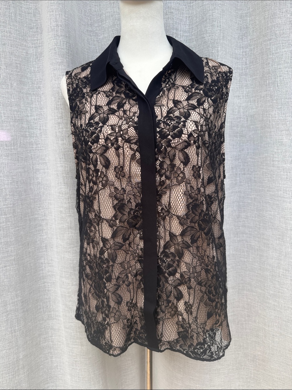 alice + olivia sleeveless black floral lace blouse nude lining